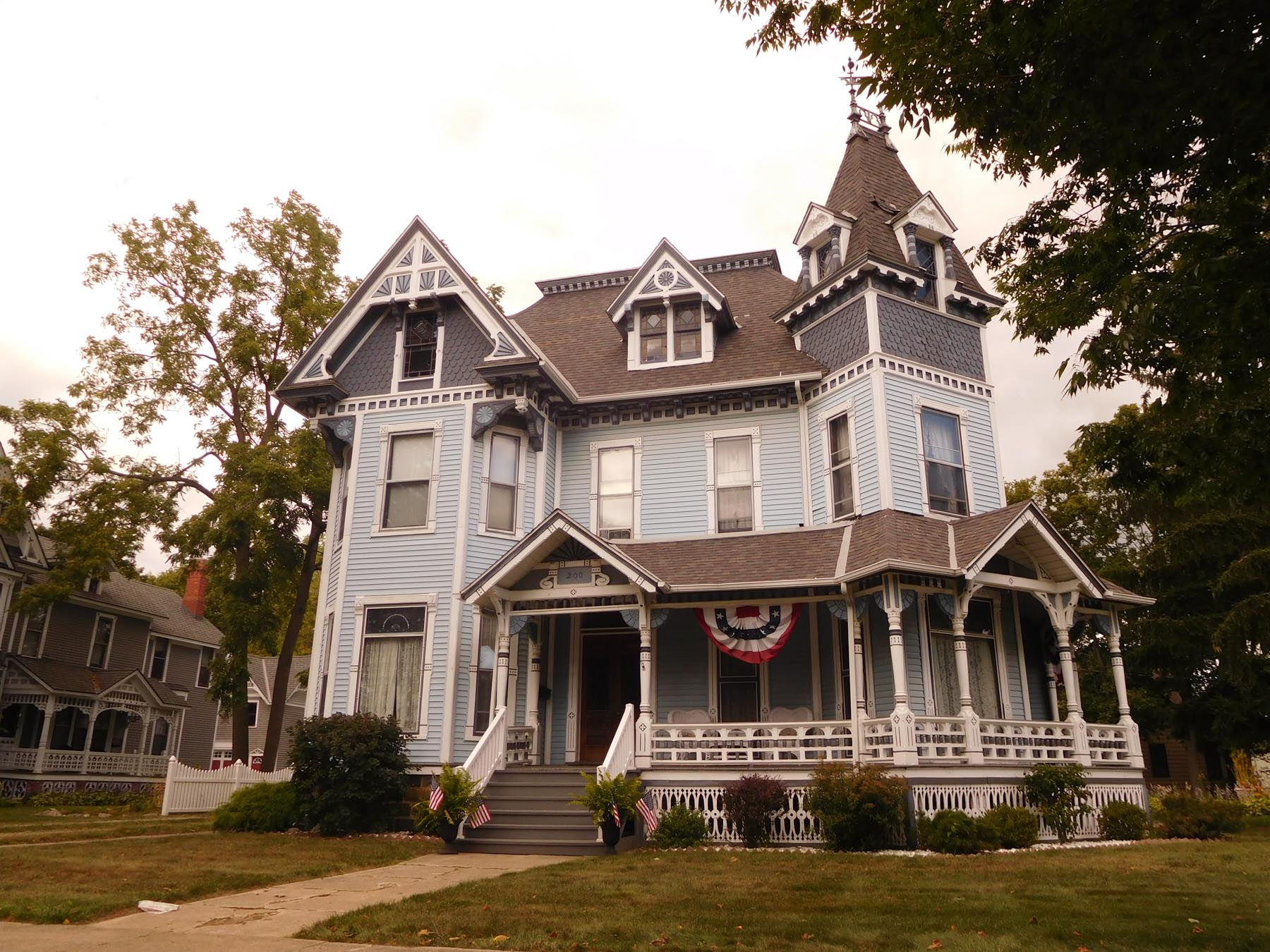 Robert G. Chandler Home